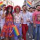 Travesti Olmak Çeşme’de Bir Başka